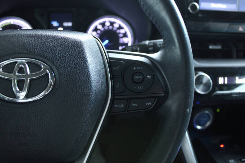 2021 Toyota Venza LE