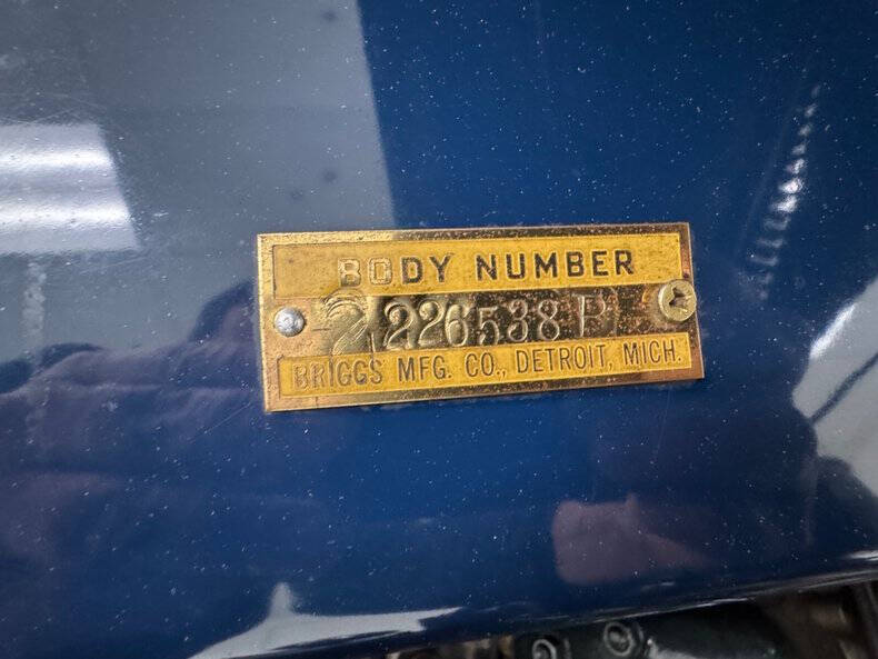 1936 Ford Deluxe