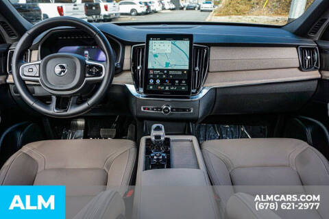 2025 Volvo XC90 B6 Plus Bright Theme 7P