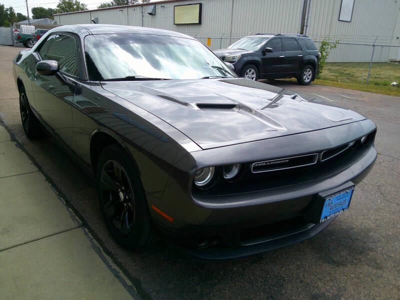 2015 Dodge Challenger SXT