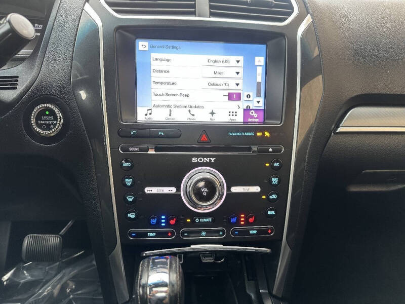 2017 Ford Explorer Sport