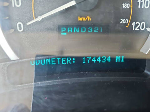2005 HUMMER H2