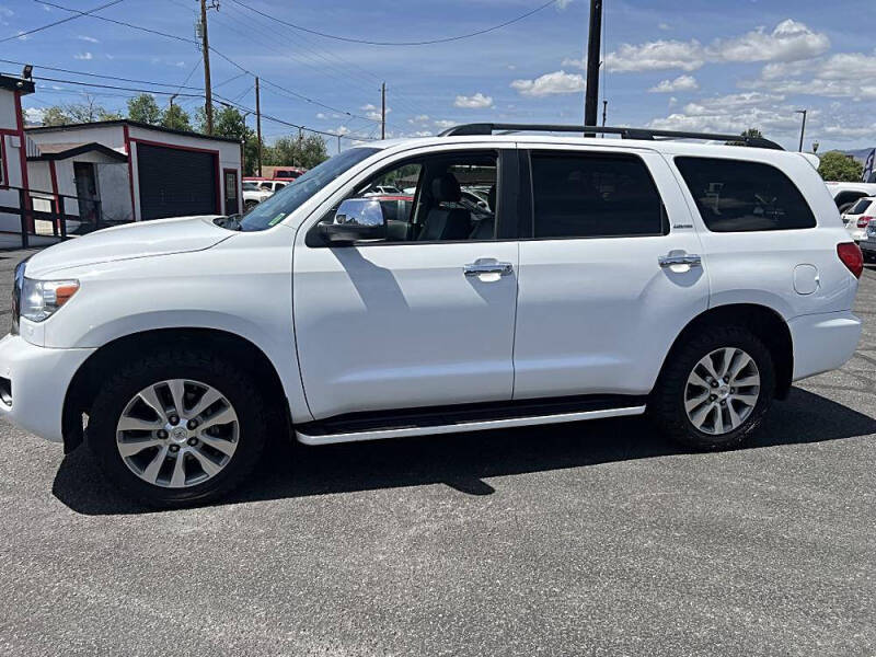 2016 Toyota Sequoia Limited
