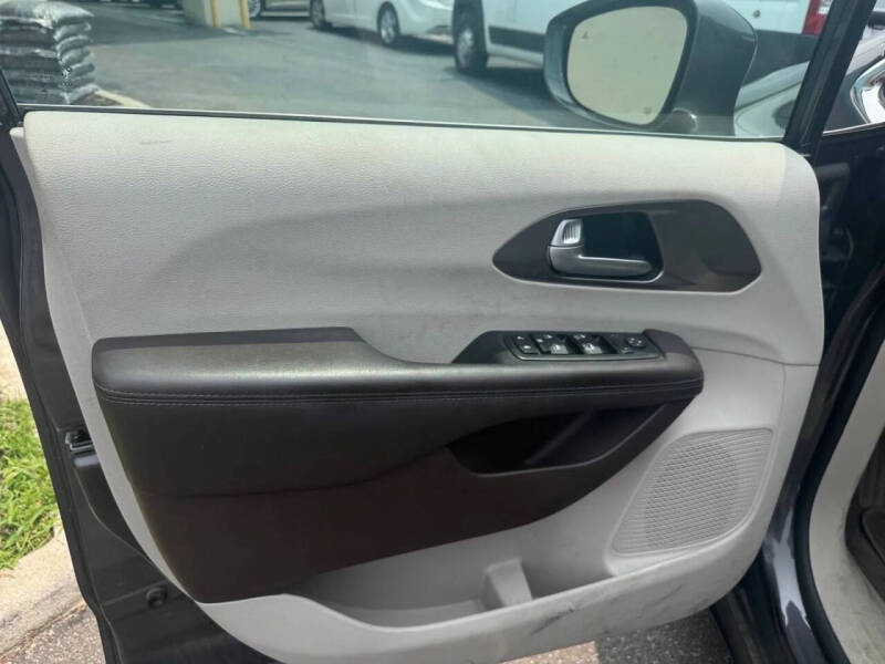 2017 Chrysler Pacifica