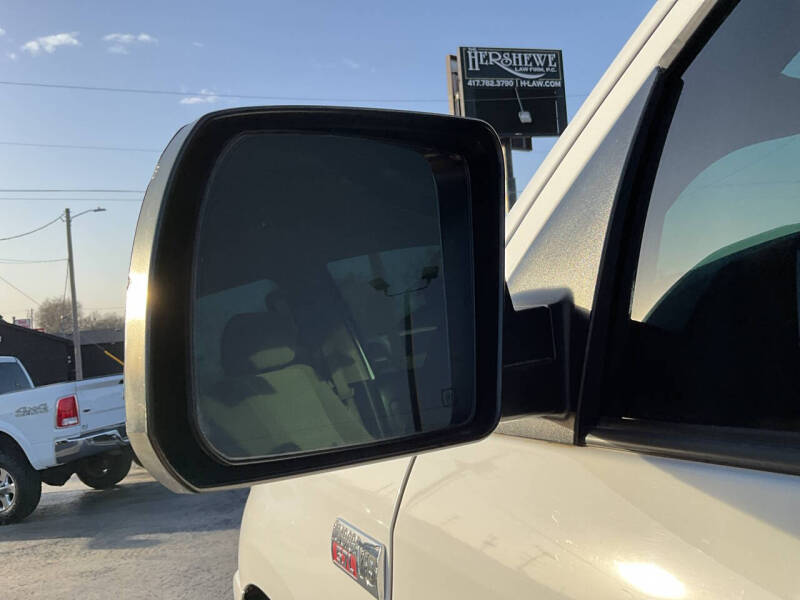 2012 Toyota Tundra Grade