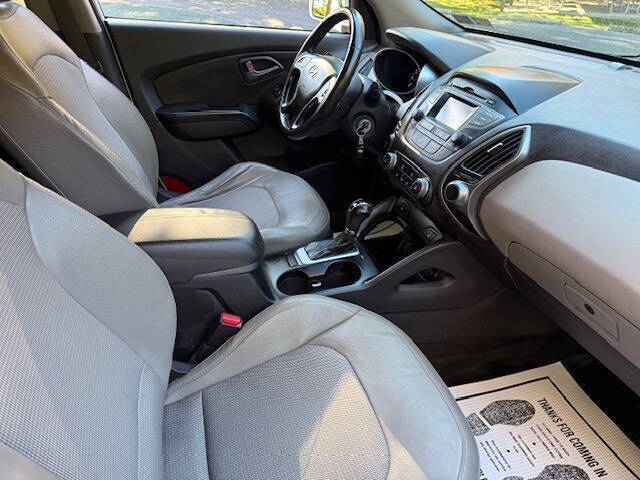 2015 Hyundai Tucson SE