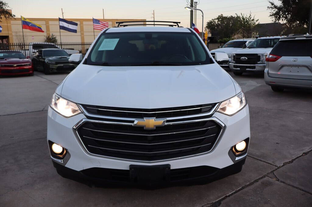 2018 Chevrolet Traverse for sale at AUTO DIRECT BUY in Houston, TX