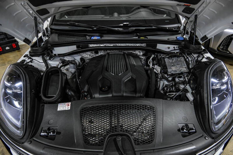 2024 Porsche Macan