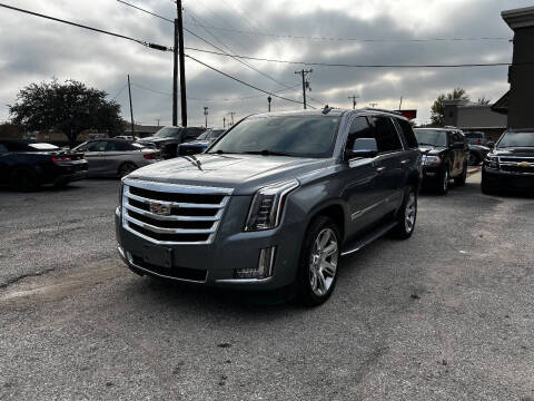 2020 Cadillac Escalade Luxury