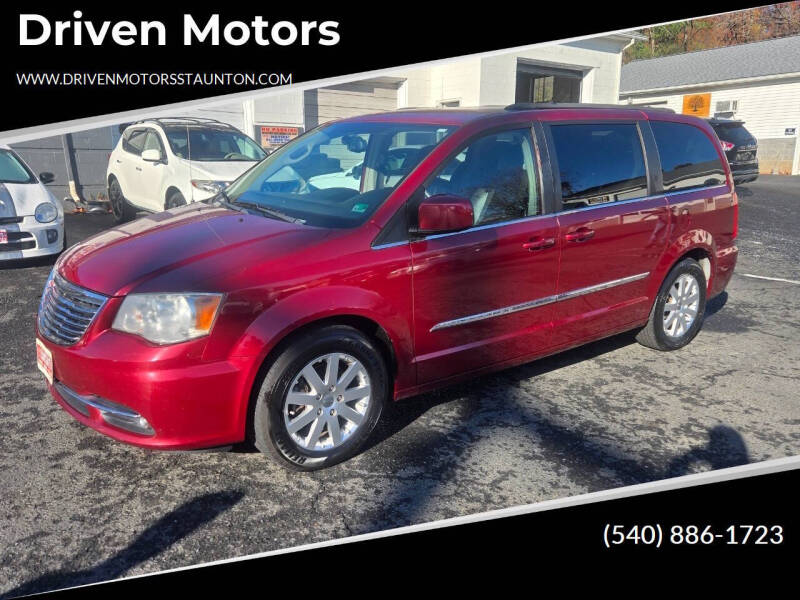 2013 Chrysler Town and Country Touring