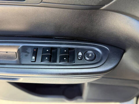 2016 GMC Acadia SLE-1