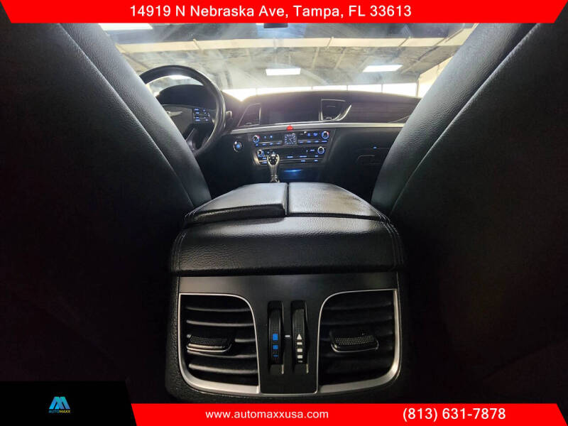 2016 Hyundai Genesis