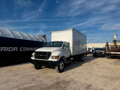 2000 Ford F-650 Super Duty