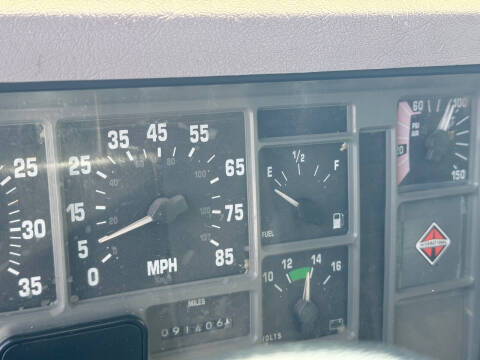 1999 International 4900