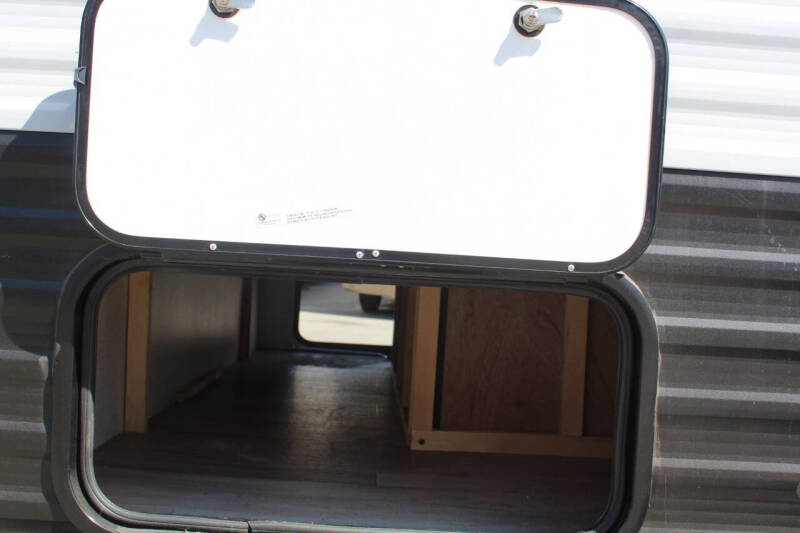 2022 Coachmen RV Clipper 182DBU