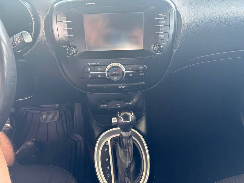 2018 Kia Soul +
