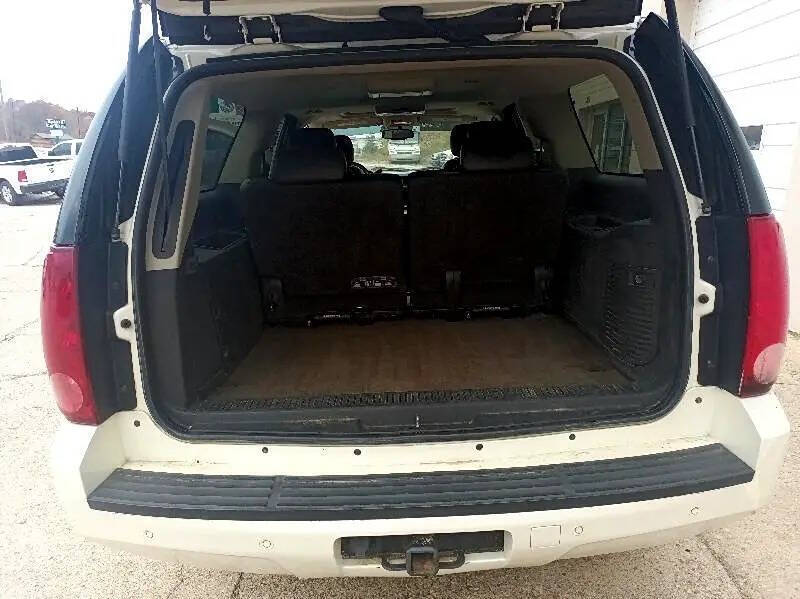2011 GMC Yukon XL SLT