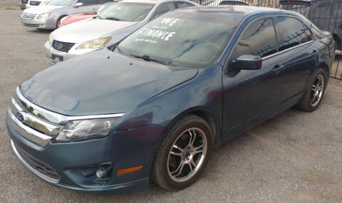 2012 Ford Fusion for sale at 4 U MOTORS in El Paso TX