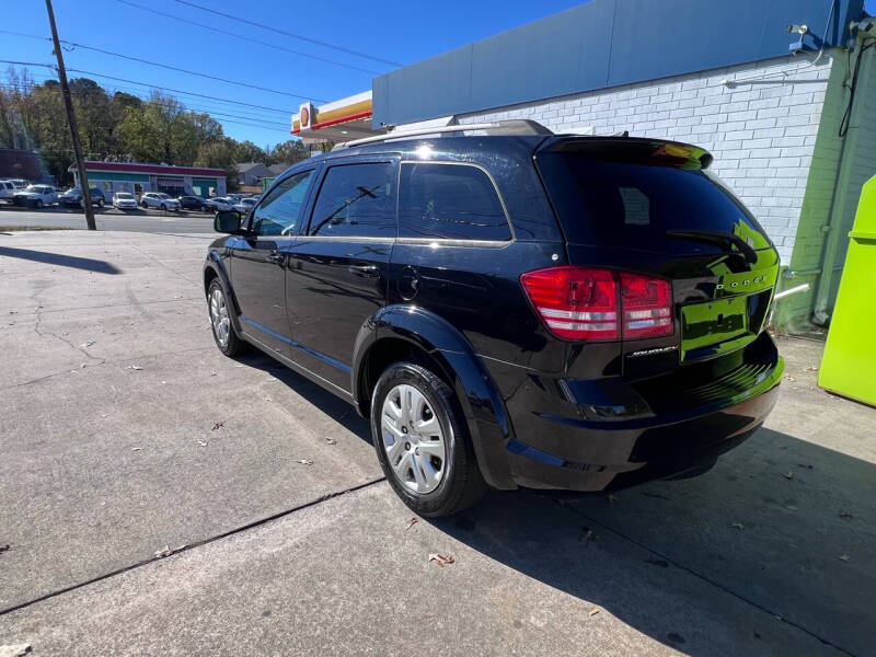 2018 Dodge Journey SE photo 3