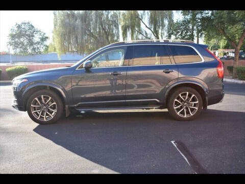 2018 Volvo XC90 T6 Momentum