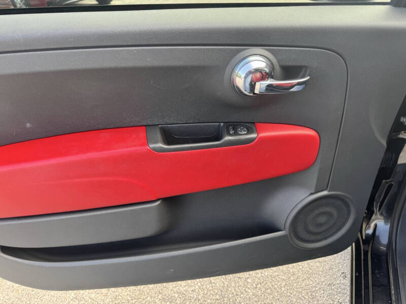 2012 FIAT 500 Lounge