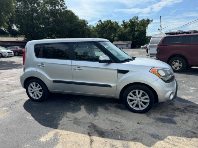 2013 Kia Soul +