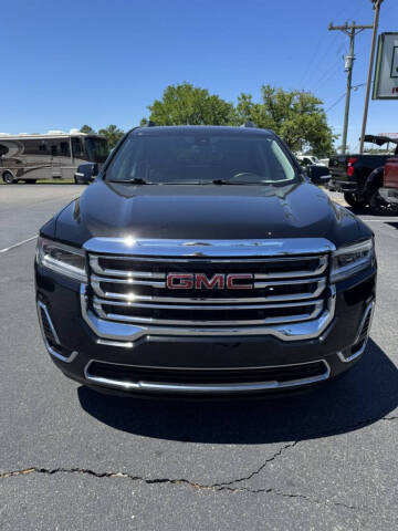 2023 GMC Acadia SLT