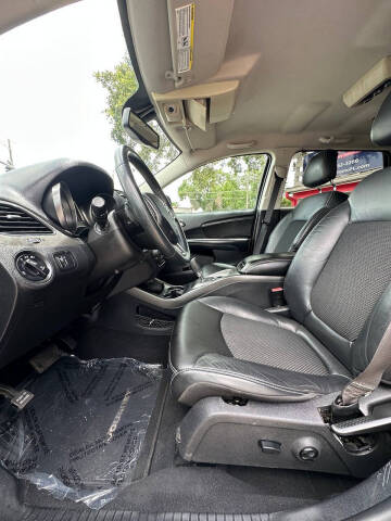 2016 Dodge Journey Crossroad