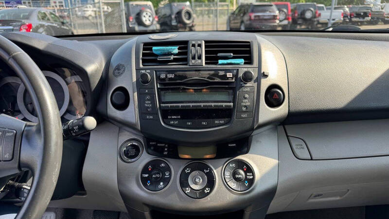 2011 Toyota RAV4 Limited