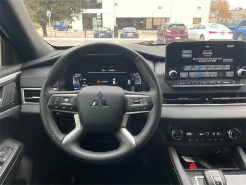 2023 Mitsubishi Outlander