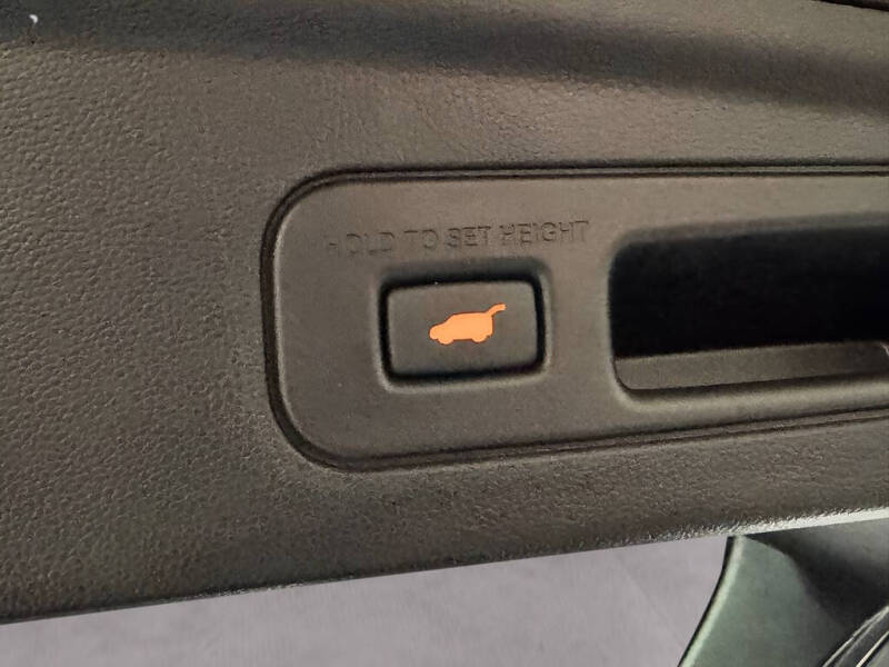 2025 Acura MDX w/Tech