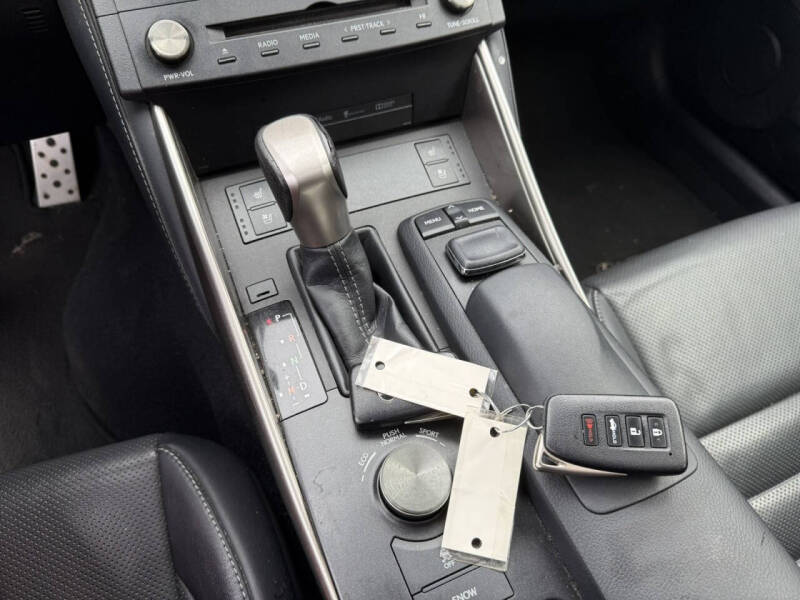 2015 Lexus IS 250