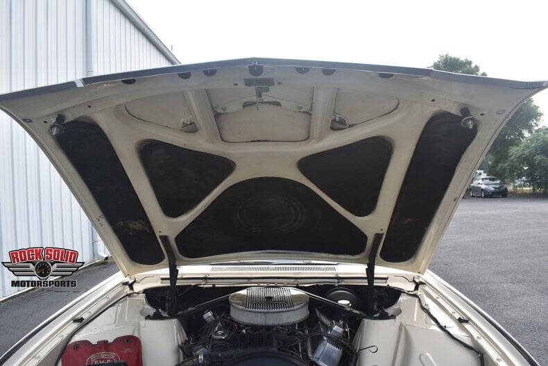 1962 Ford Thunderbird