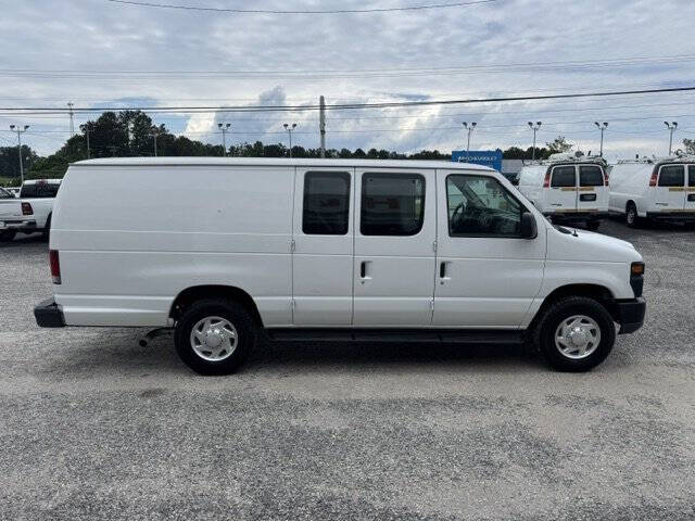2011 Ford E-Series E-250