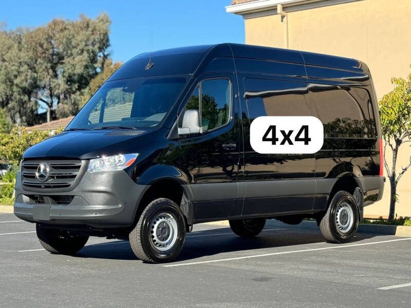 Used 2022 Mercedes-Benz Sprinter Cargo Van Base with VIN W1Y4EBVY0NT115096 for sale in San Bruno, CA