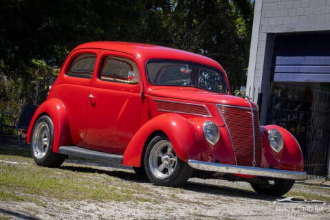 1937 Ford Tudor