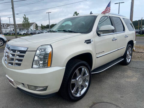 2007 Cadillac Escalade for sale at The Car Guys in Hyannis MA