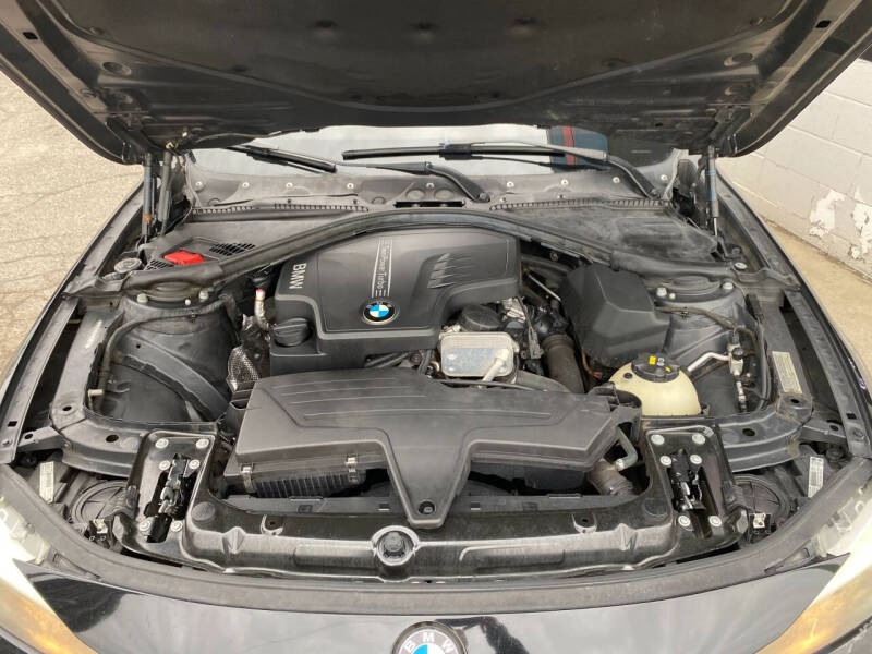 2014 BMW 3 Series 320i