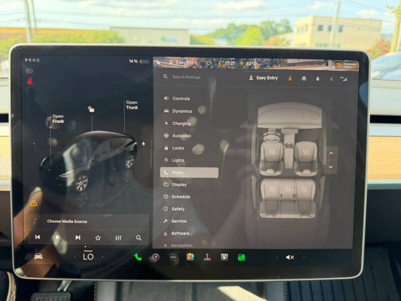 2024 Tesla Model Y Long Range