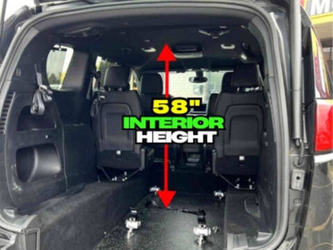 2020 Chrysler Pacifica Touring L 35th Anniversary