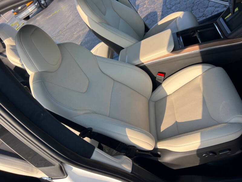 2023 Tesla Model X