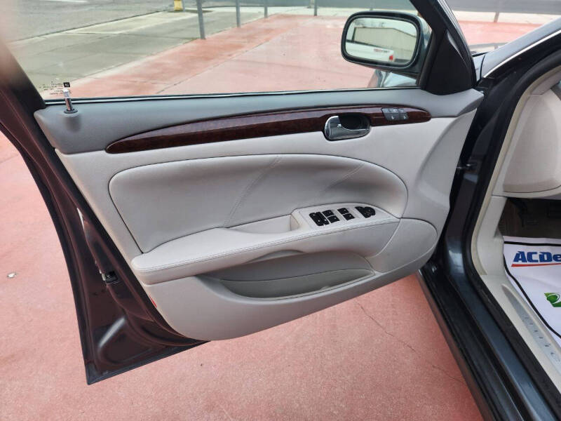 2011 Buick Lucerne CXL