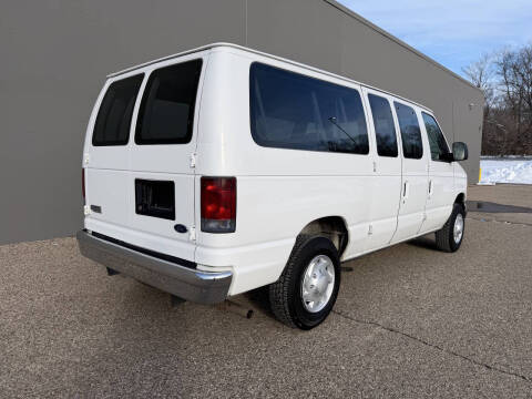 2007 Ford E-Series E-150 XLT