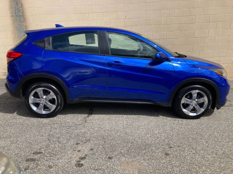 2018 Honda HR-V LX photo 7