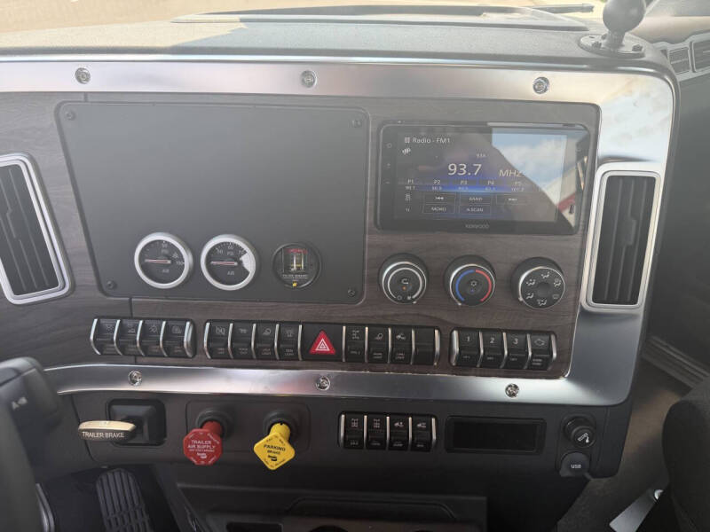 2027 Western Star 47X