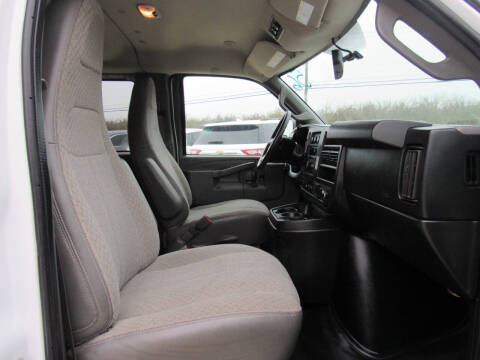 2017 Chevrolet Express LS 2500