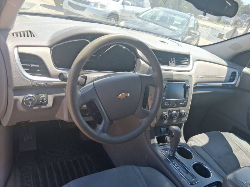 2015 Chevrolet Traverse LS