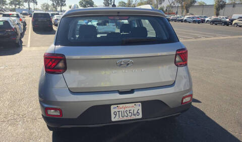 2025 Hyundai Venue SEL