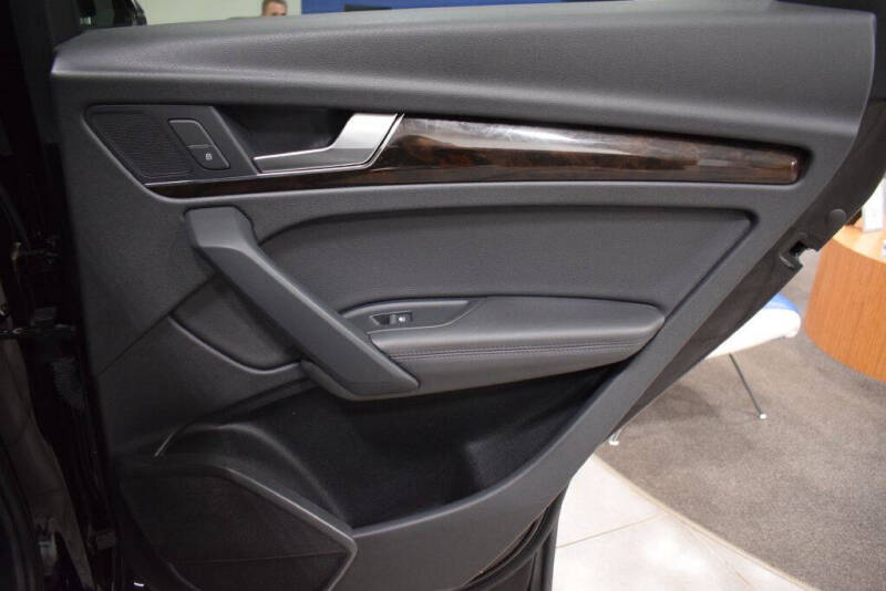 2019 Audi Q5 quattro Premium Plus 45 TFSI