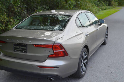 2019 Volvo S60 T6 Momentum